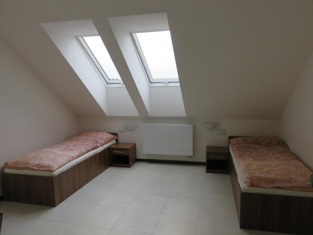 Penzion U Dulíka Veselí nad Moravou Habitación foto