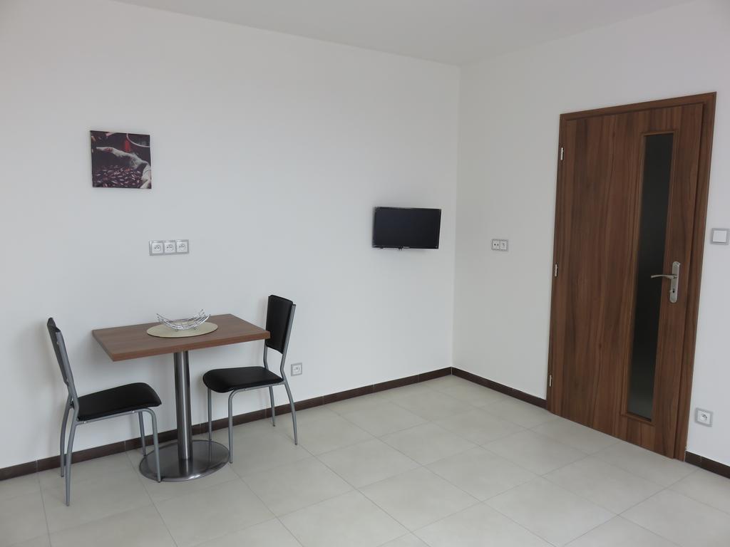 Penzion U Dulíka Veselí nad Moravou Habitación foto